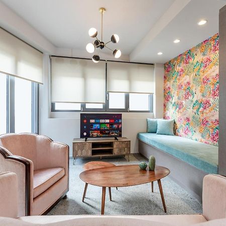 Pop Art Homm In Groovy Koukaki Apartment Athens Ngoại thất bức ảnh