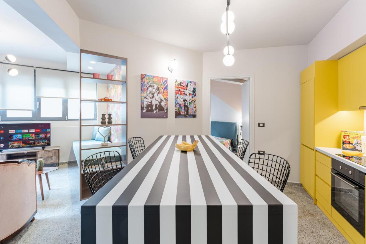 Pop Art Homm In Groovy Koukaki Apartment Athens Ngoại thất bức ảnh