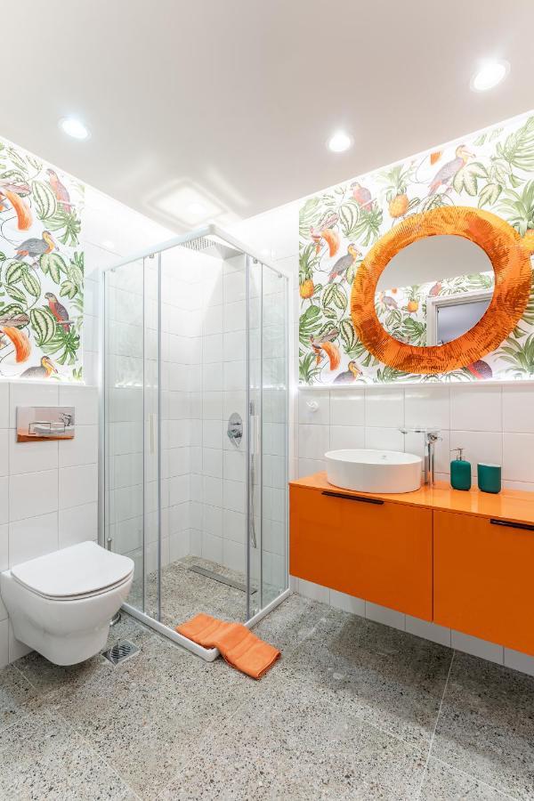Pop Art Homm In Groovy Koukaki Apartment Athens Ngoại thất bức ảnh
